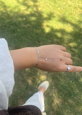 Yıldız ve renk elementli Şahmeran - Görsel 2