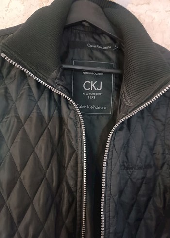 Calvin Klein Jeans Siyah Kapitone Ceket