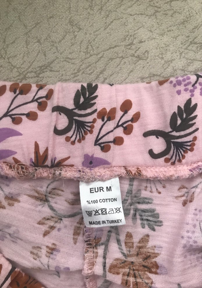 Pembe Çiçek Desenli Bohem Mini Şort - Görsel 3