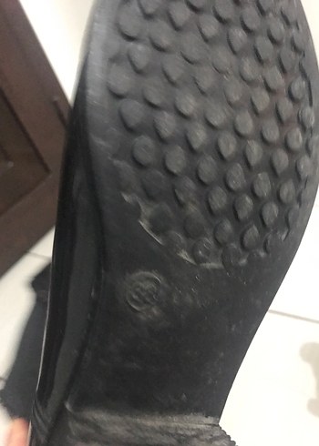 Siyah Rugan Kadın Bot - Görsel 4