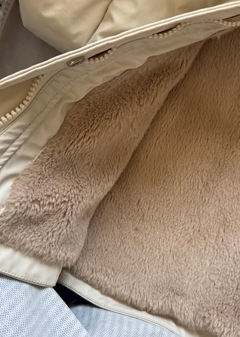 Düğmeli yağmurluk - Görsel 2