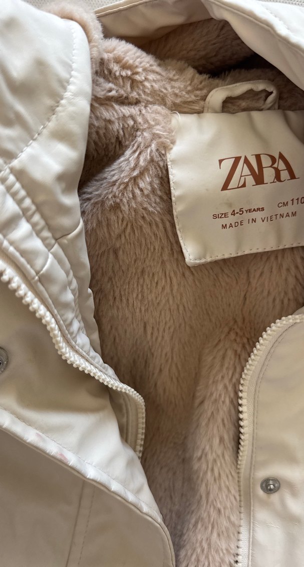 Düğmeli yağmurluk - Görsel 3