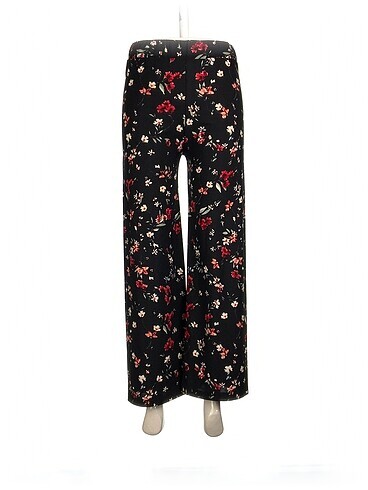 PreLoved Kumaş Pantolon %70 İndirimli.