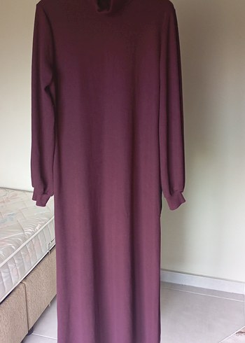 Bordo Yüksek Yakalı Uzun Triko Elbise - Görsel 2