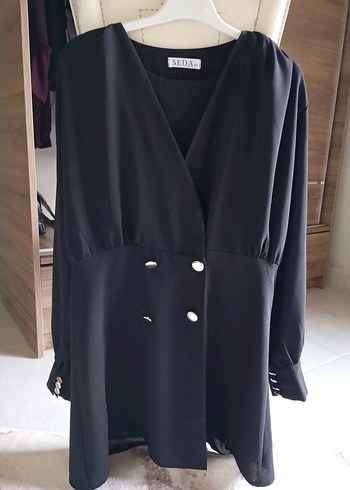 Siyah Midi Düğmeli Kadın Kaban - Görsel 2