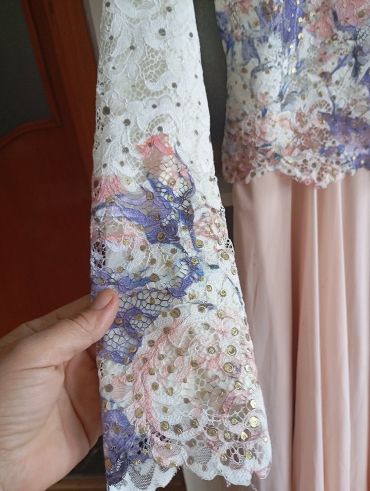 Dantel Detaylı Uzun Pembe Nişan Elbisesi - Görsel 3