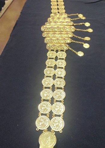 Altın Renkli Pul İşlemeli Kadın El Zinciri - Görsel 13