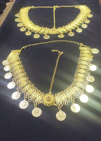 Altın Renkli Pul İşlemeli Kadın El Zinciri - Görsel 4