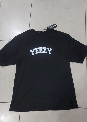 YEEZY Baskılı Siyah Erkek Tişört