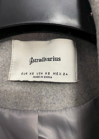 Düğmeli Gri Kaban - Görsel 3