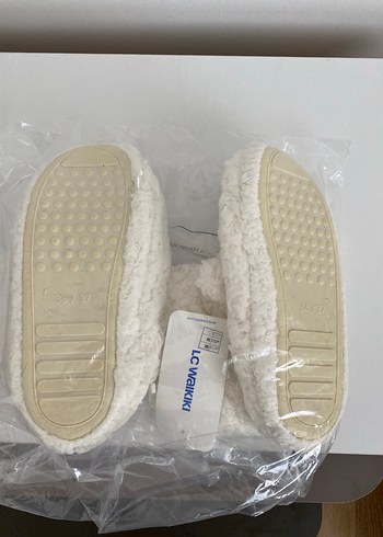 Beyaz Kız Çocuk Sıcak Terlik Velcro