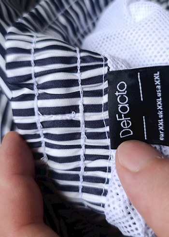 Gri Çizgili Erkek Yüzme Şortu - Görsel 4