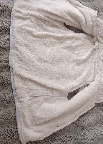 Çocuk Beyaz Keten Düğmeli Yelek - Görsel 3