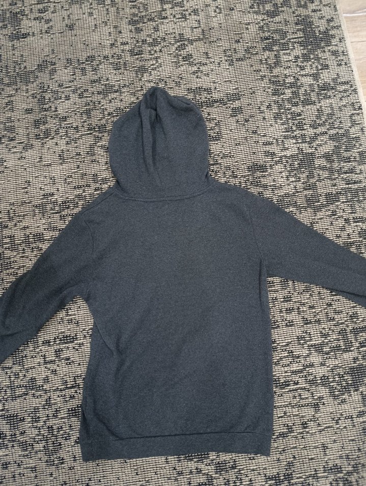 Gri Kapüşonlu Uzun Kollu Sweatshirt - Görsel 4