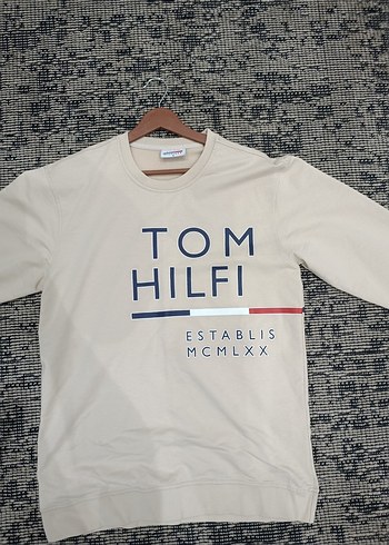 Tommy Hilfiger l