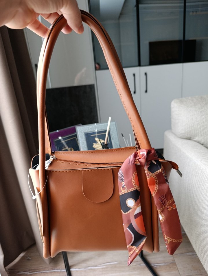 Kahverengi Deri Kadın Çanta - Görsel 4