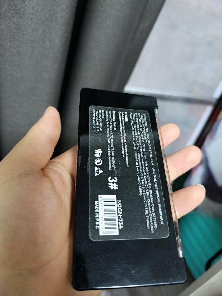 Çok Renkli Göz Farı Paleti - Görsel 2