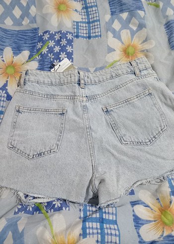 m Beden mavi Renk Düğmeli Gri Kadın Mini Denim Şort