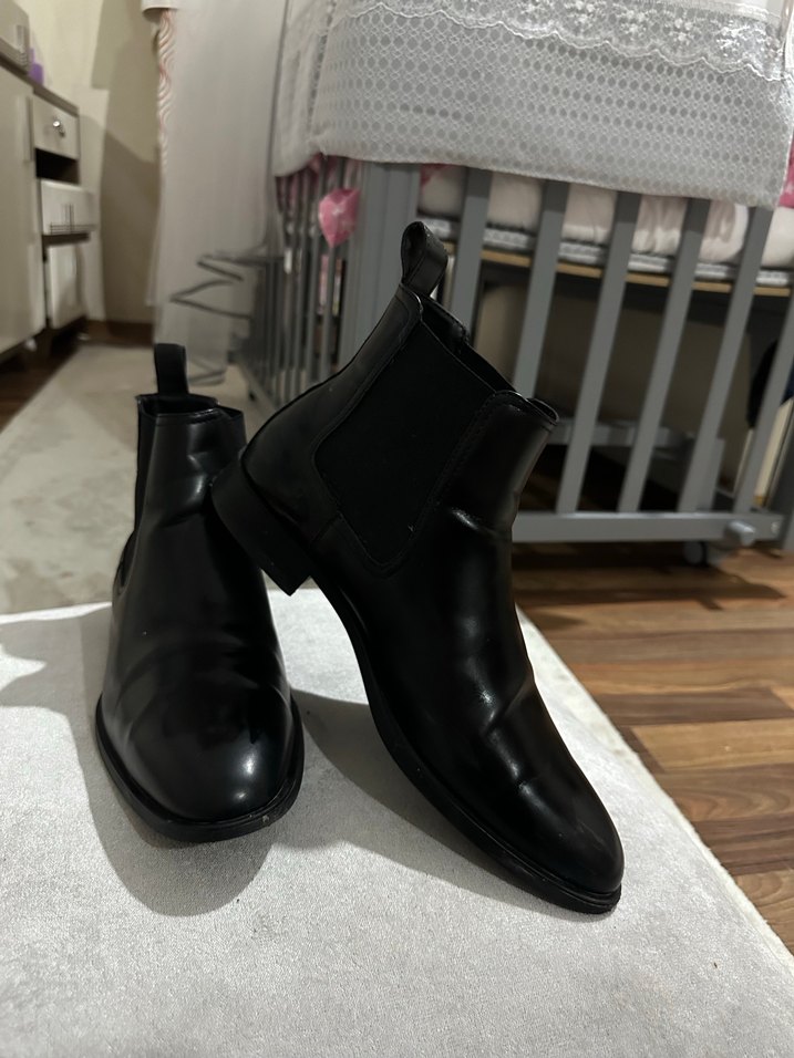 Klasik Siyah Deri Erkek Botları - Görsel 3