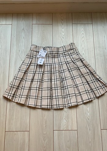Stradivarius Bej Pileli Mini Etek