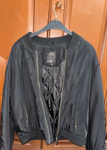 Siyah Fermuarlı Kadın Street Wear Ceket