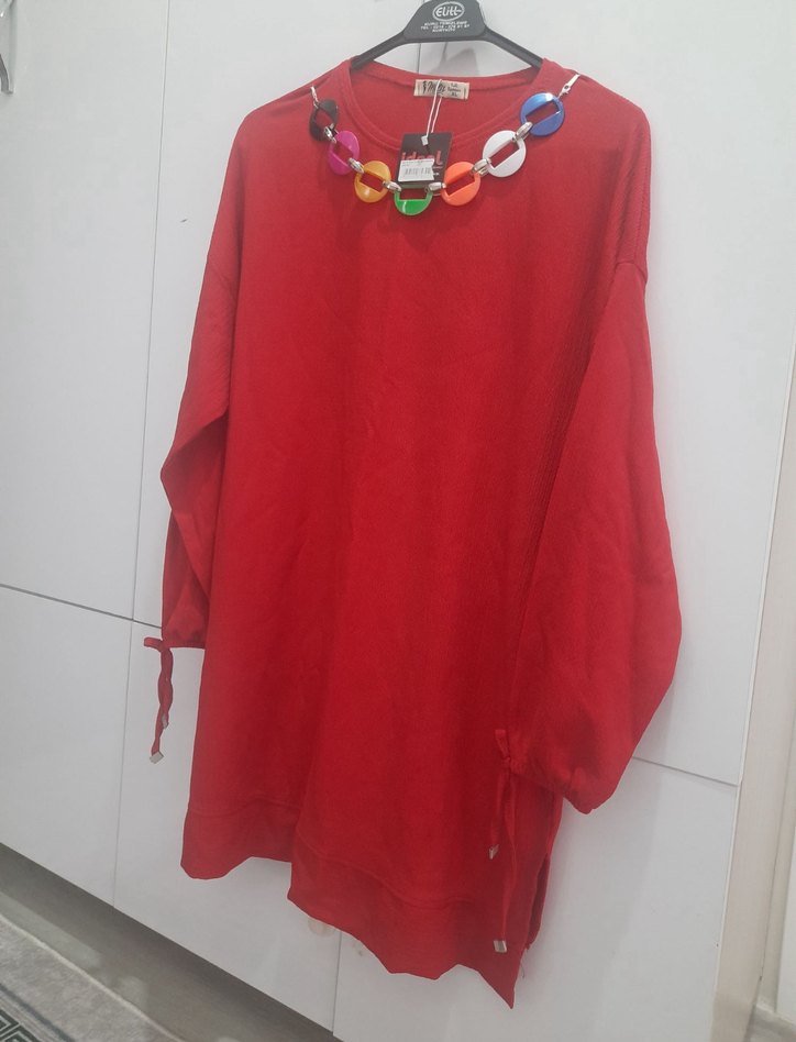 Nakışlı Zincir Detaylı Kırmızı Mini Tunik - Görsel 2