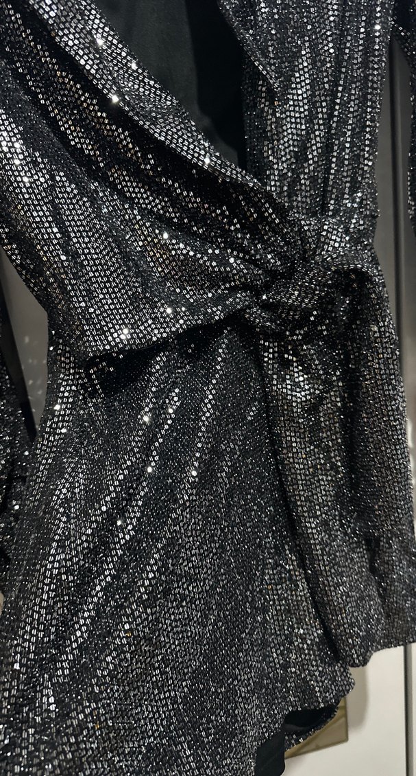 Zara Basic Parlak Yılan Desenli mini şort elbise - Görsel 2