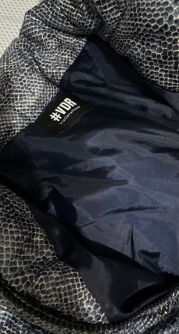 Yılan Desenli Parlak Gri Kadın Ceket - Görsel 2