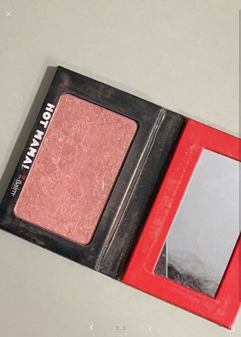  Beden The Balm Hot Mama Allık