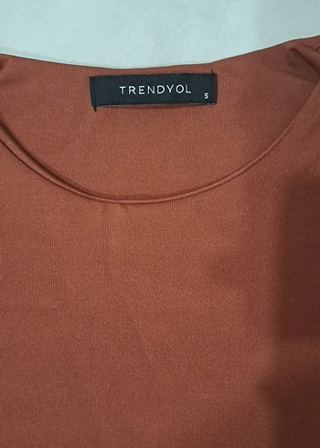 Kahverengi Yüksek Yakalı Kolsuz Bodysuit - Görsel 2