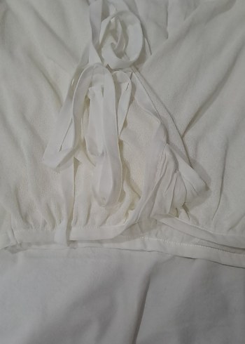 Beyaz Keten V Yaka Kolsuz Bluz - Görsel 4