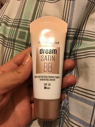 Maybelline Dream Satin Bb Krem