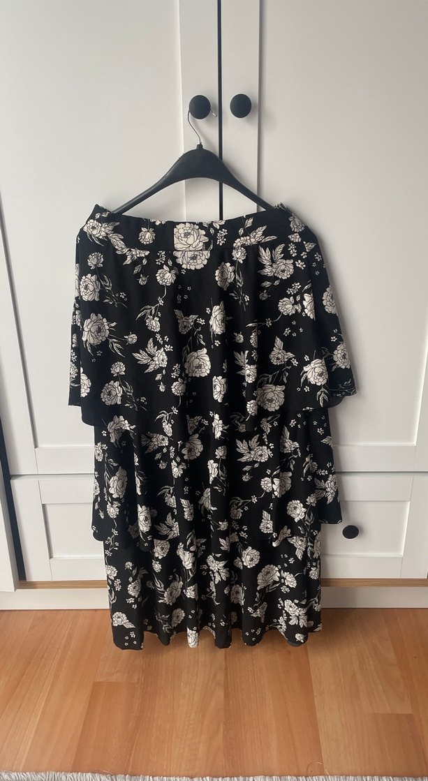 Desenli Siyah 3 katlı Etek - Görsel 2