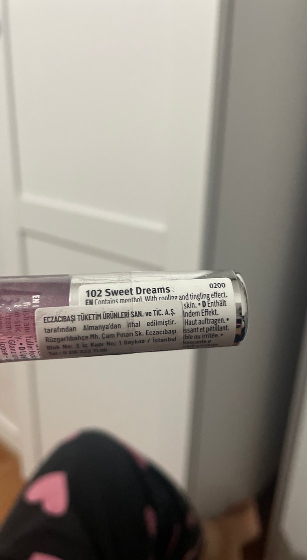 Essence Pembe Parlak Dudak Parlatıcısı - Görsel 4