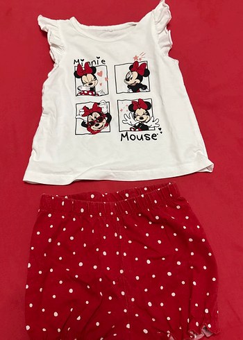Kısa Kollu Minnie Mouse Kız Bebek Takımı
