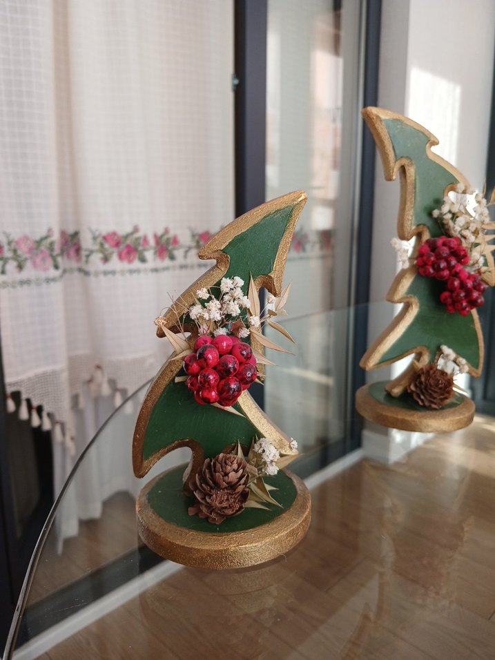 Koyu Yeşil Yılbaşı Ağacı Dekoru - Görsel 3