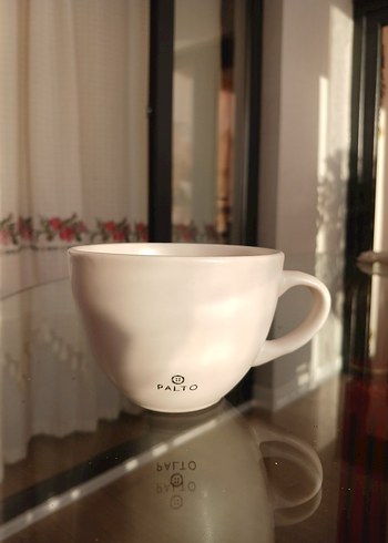 Beyin Desenli Bej Porselen Kupa - Görsel 3