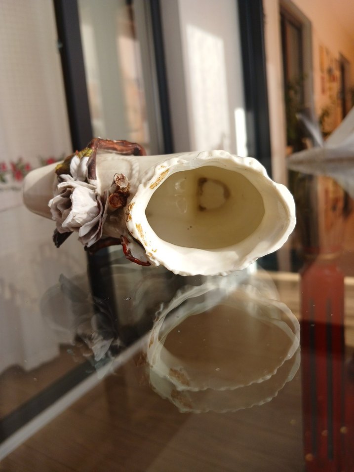 Antika Çiçek Detaylı Porselen Ayakkabı Biblo - Görsel 4