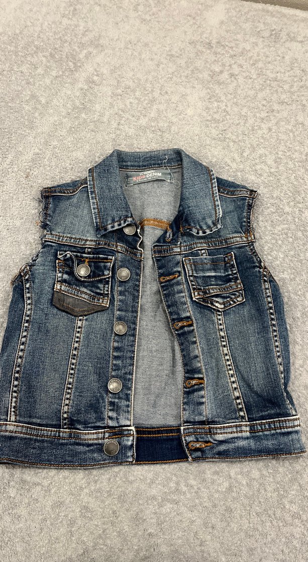 Kolsuz Gri Denim Yelek - Görsel 3