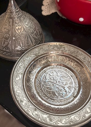 Diğer Parlak Bordo İşlemeli Çaydanlık