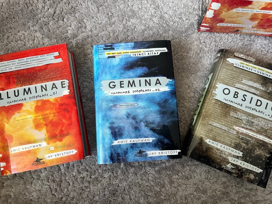 Illuminae Dosyaları 3'lü Set - Kaufman & Kristoff - Görsel 3