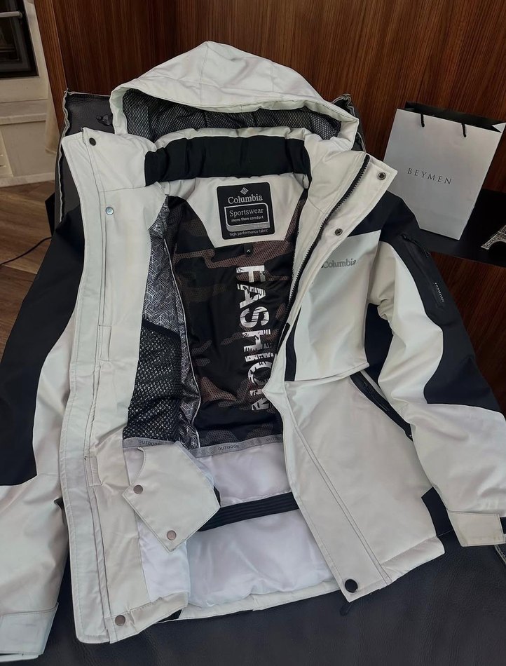 Beyaz Siyah Kapüşonlu Erkek Mont - Görsel 2