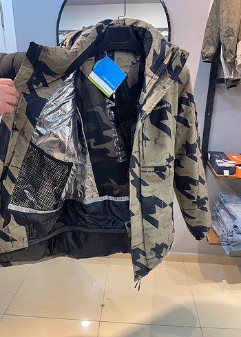 Kahverengi Kamuflaj Kapüşonlu Erkek Ceket - Görsel 3