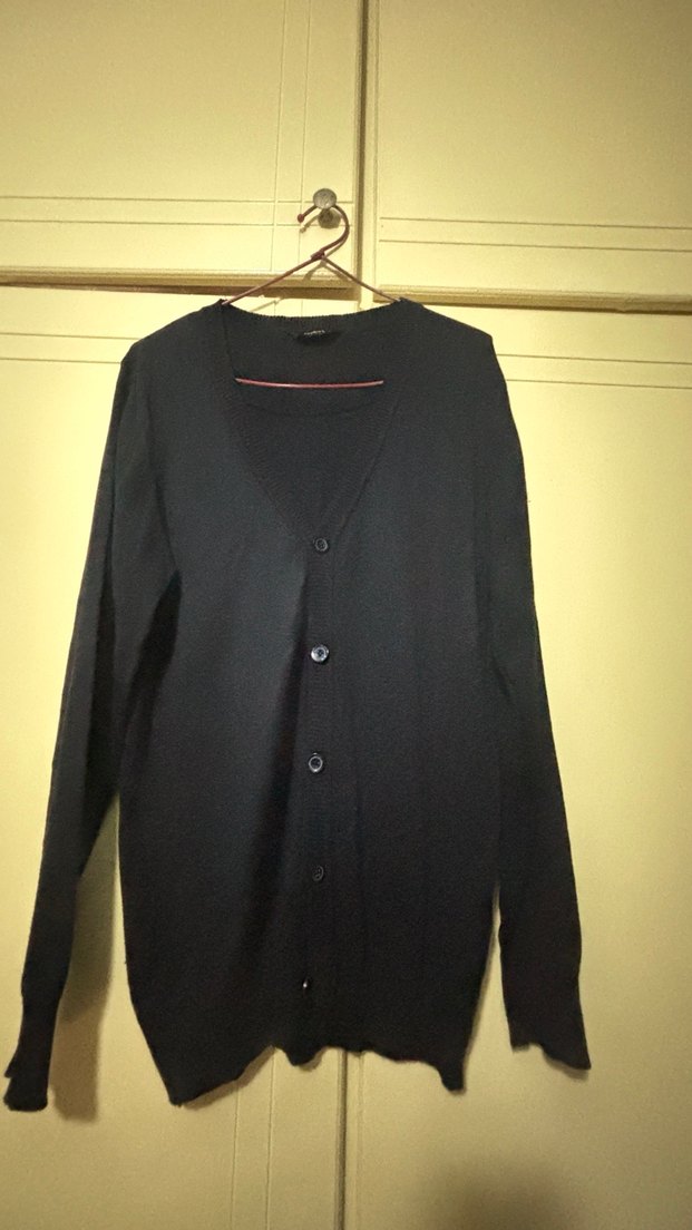 Düğmeli erkek hırka - Görsel 2