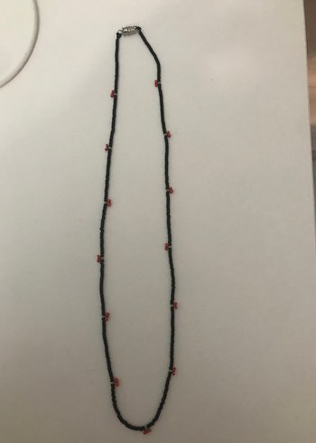 Uzun Siyah Kirazlı Minimalist Kolye