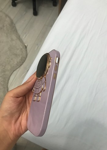 Mor Astronot Desenli Telefon Kılıfı - Görsel 4