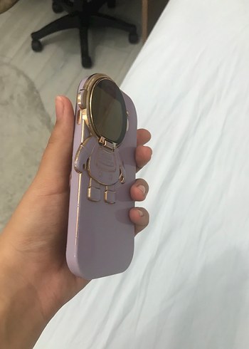 Mor Astronot Desenli Telefon Kılıfı - Görsel 2