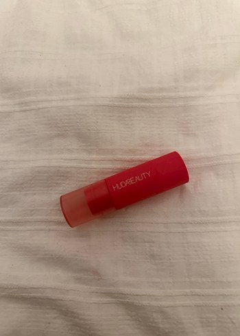 Hudabeauty Pembe Cheeky Tint Blush Stick