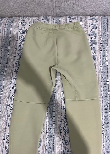 ACİL SATILIK 
Nike tech flecce 24 sezonu eşofman altı S beden - Görsel 3