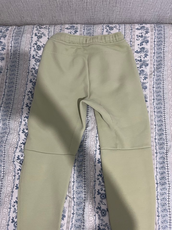 ACİL SATILIK 
Nike tech flecce 24 sezonu eşofman altı S beden - Görsel 3